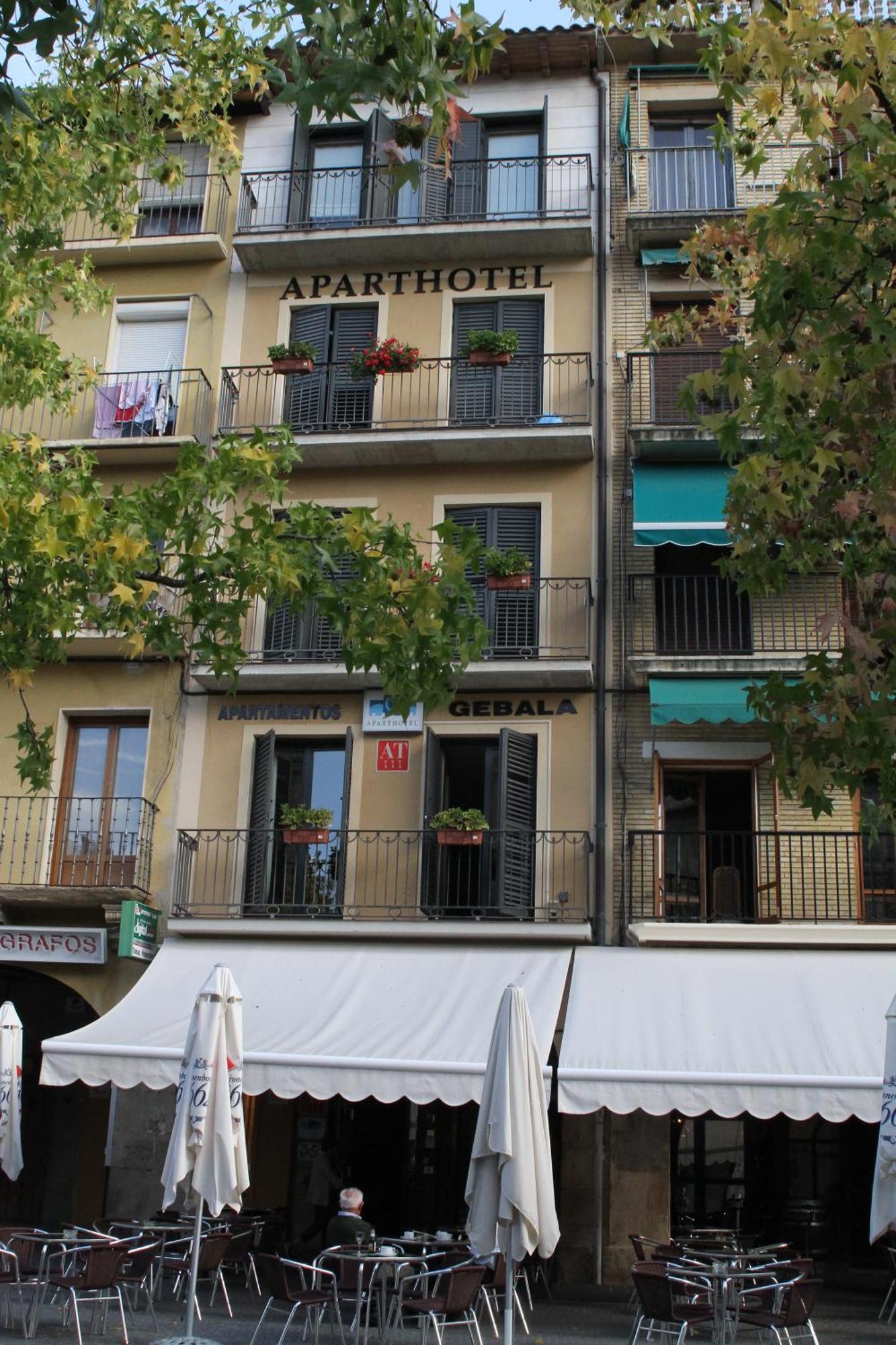 Apartamentos Gebala Estella Extérieur photo