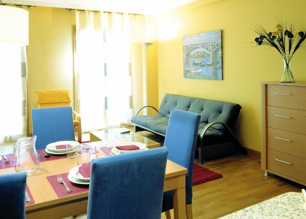 Apartamentos Gebala Estella Extérieur photo